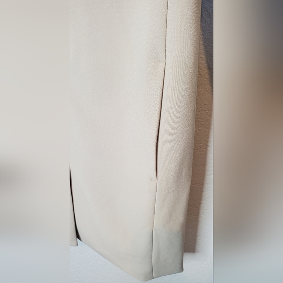 Tahari Jayden Crepe Topper Jacket Long Blazer Cream Tan Size XS - Picture 7 of 12